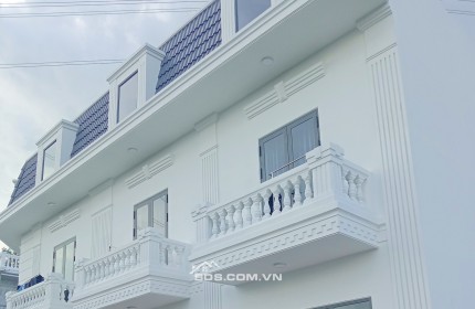 BÁN NHÀ 1 TRỆT 1 LẦU VỚI 183m2 THUẬN TIỆN VỪA AN CƯ - VỪA KINH DOANH